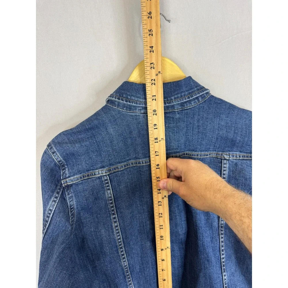 Levis Original Trucker Jacket Womens‎ XL Blue Denim Button Front 29945-0014 NWT